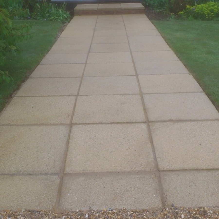 New front path laid